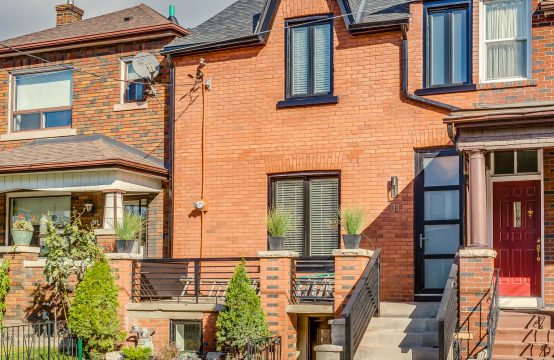 311 Manning Semi - Reimagined West Queen West Homes