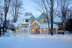 HOW TO SELL YOUR HOME IN THE WINTER